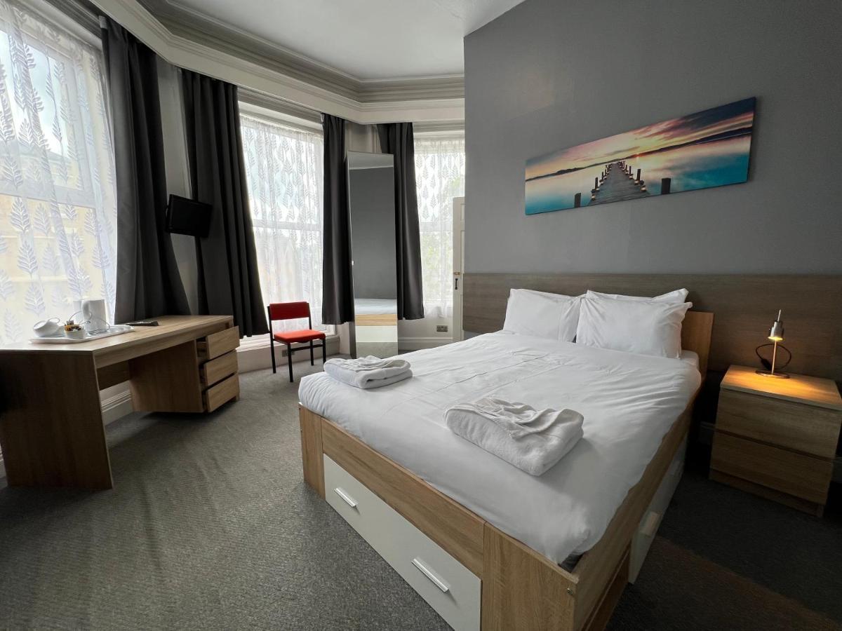 Capital One Hotel Bournemouth Zewnętrze zdjęcie