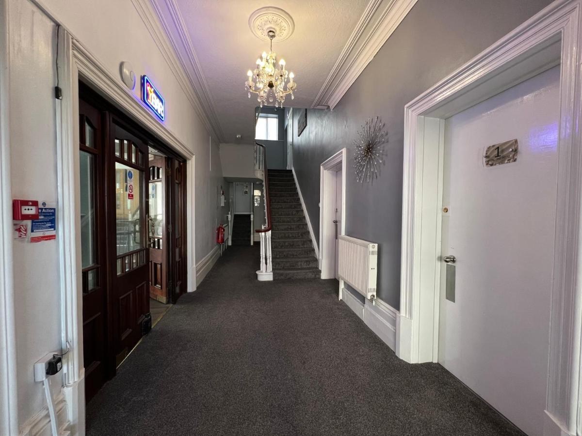 Capital One Hotel Bournemouth Zewnętrze zdjęcie